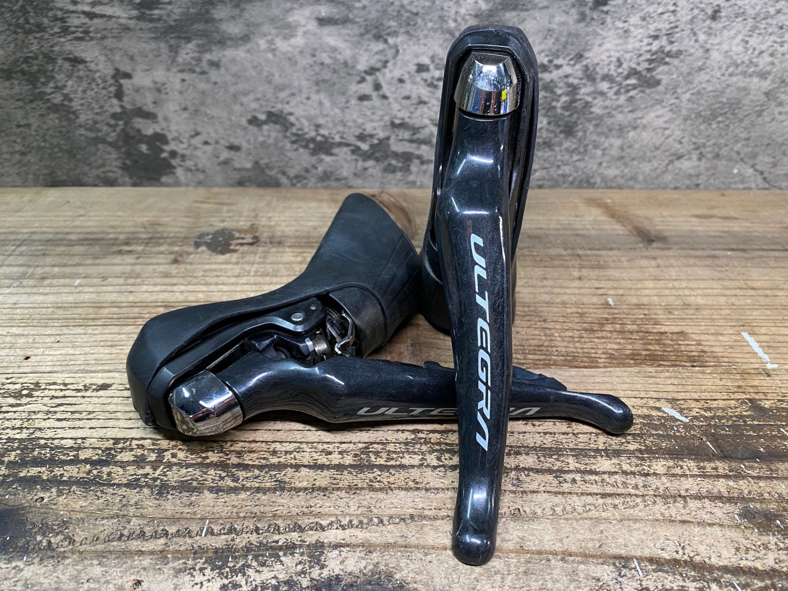JJ092 シマノ SHIMANO アルテグラ ULTEGRA ST-R8020 STIレバー 2x11S クランプ レバー削れ ブラケット破れ劣化 クラックのためジャンク