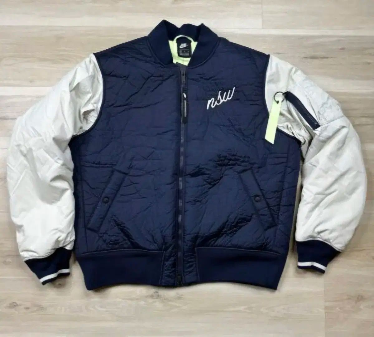 【雷市場（ポンジャン）商品韓国直送】 L Nike(ナイキ） NSW FILL ボンバー ダウンジャケット