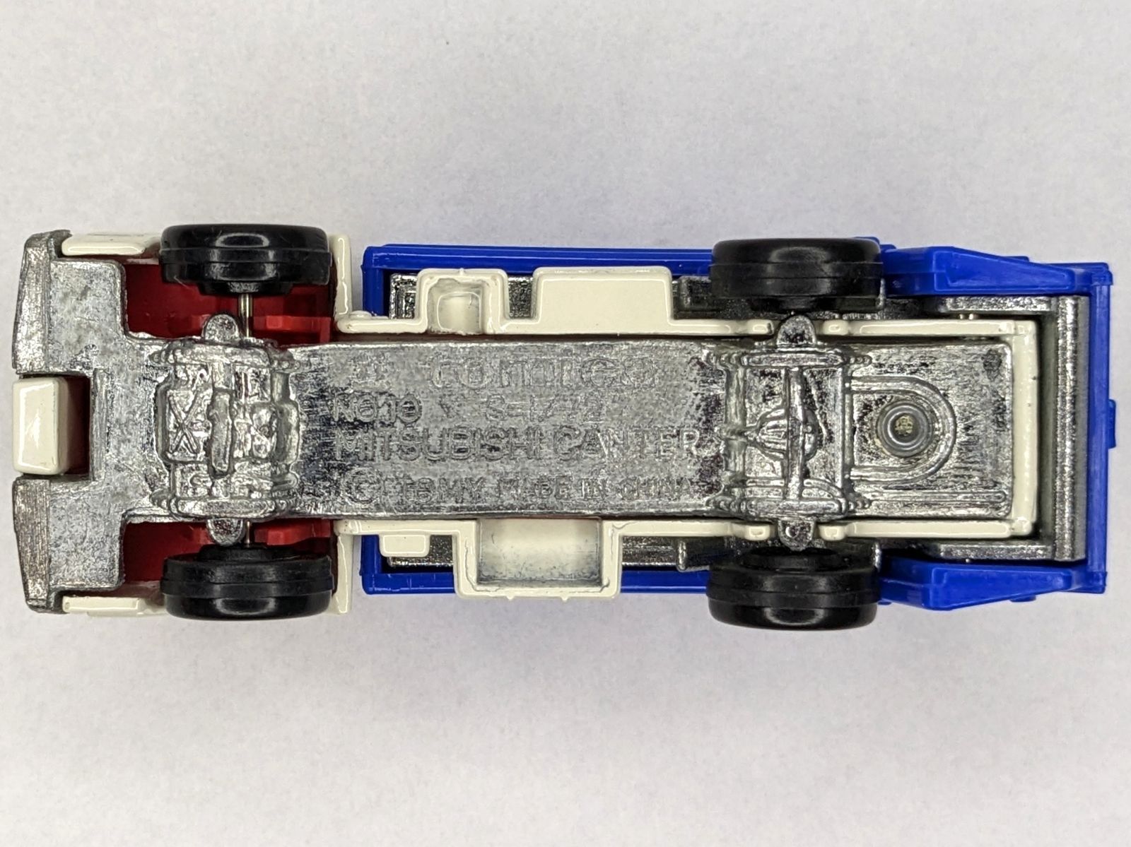 非売品】 トミカ 47 1/72 No.10 三菱 キャンター 清掃車(ゴミ収集車