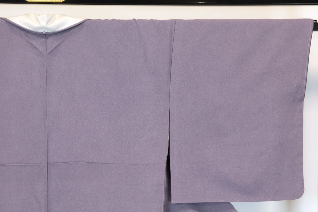 リサイクル】 小紋きもの 【未使用品】 仕付け糸付き 極鮫小紋