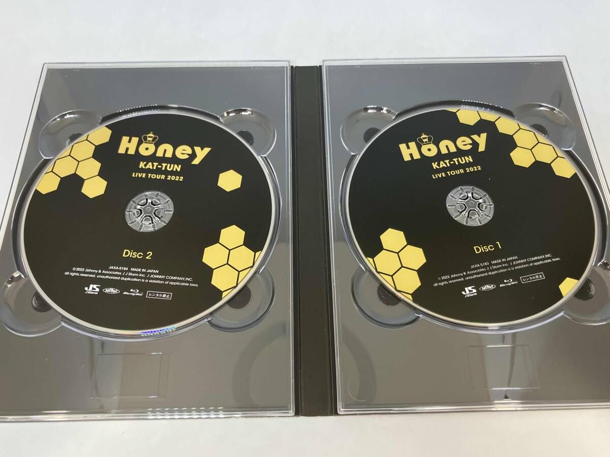 KAT-TUN/KAT-TUN LIVE TOUR 2022 Honey〈初回… KAT-TUN LIVE TOUR 2022 Honey [初回限定盤+通常盤] [2タイプ