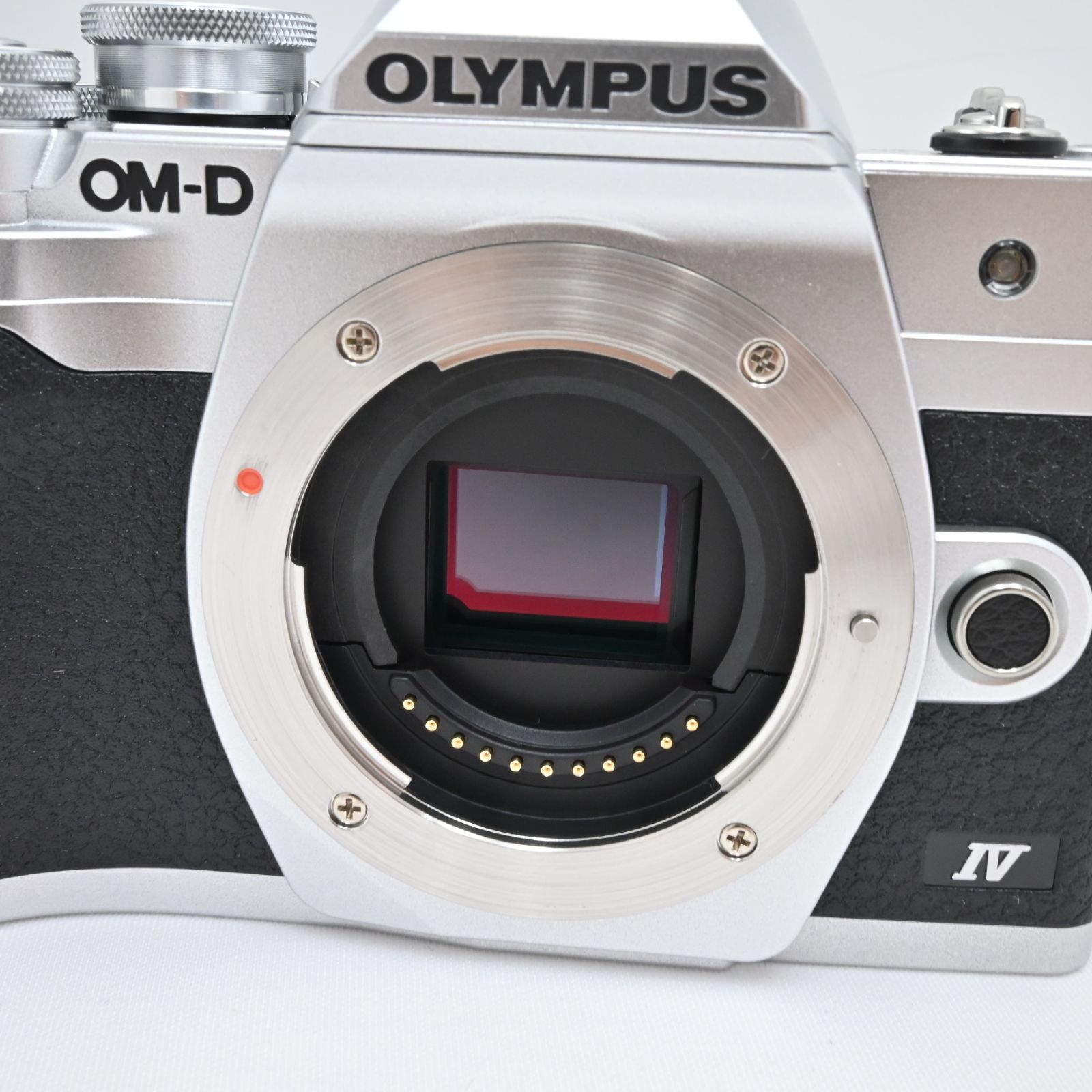 【美品】オリンパス E-M10 MarkⅡ ボディ シルバー ミラーレス カメラ OLYMPUS オリンパス ミラーレス一眼カメラ OM-D E-M10 MarkIV ボディー
