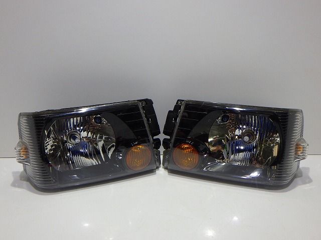 ミニキャブ ヘッドライト左右 ハロゲン U61 U62 レベ付 P5701 コーティング 250910026