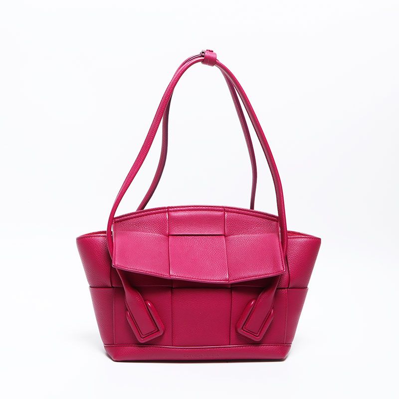 BOTTEGAVENETA ボッテガヴェネタ ショルダーバッグ アルコ レザー 