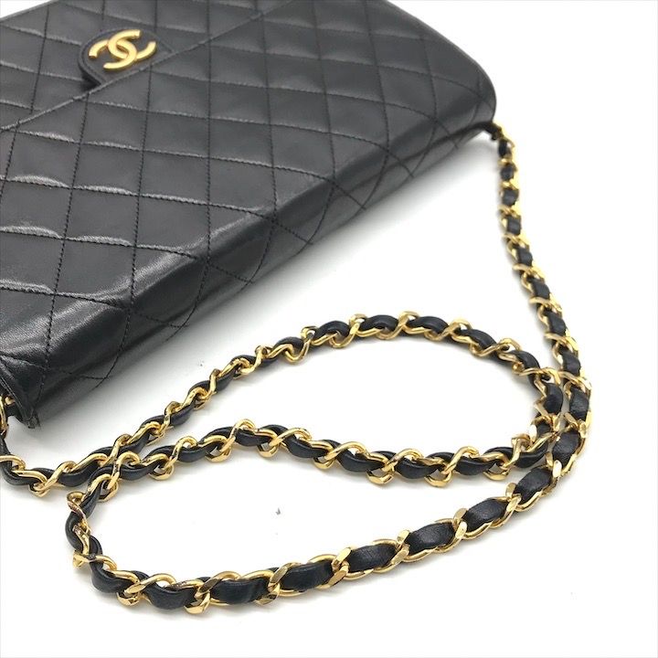 美品 CHANEL シャネル ココマーク マトラッセ ラムスキン プッシュ