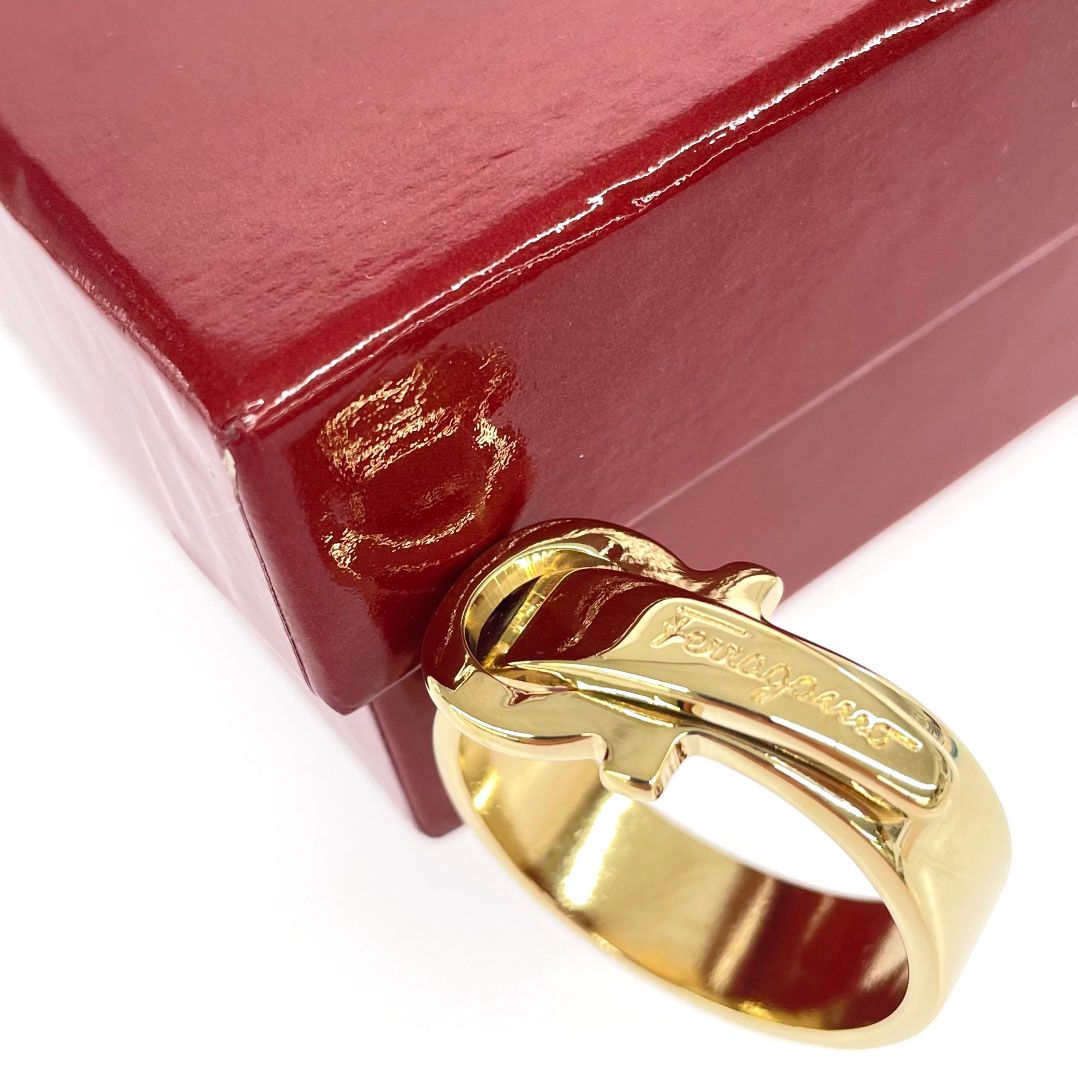 美品 Salvatore Ferragamo サルヴァトーレフェラガモ スカーフ