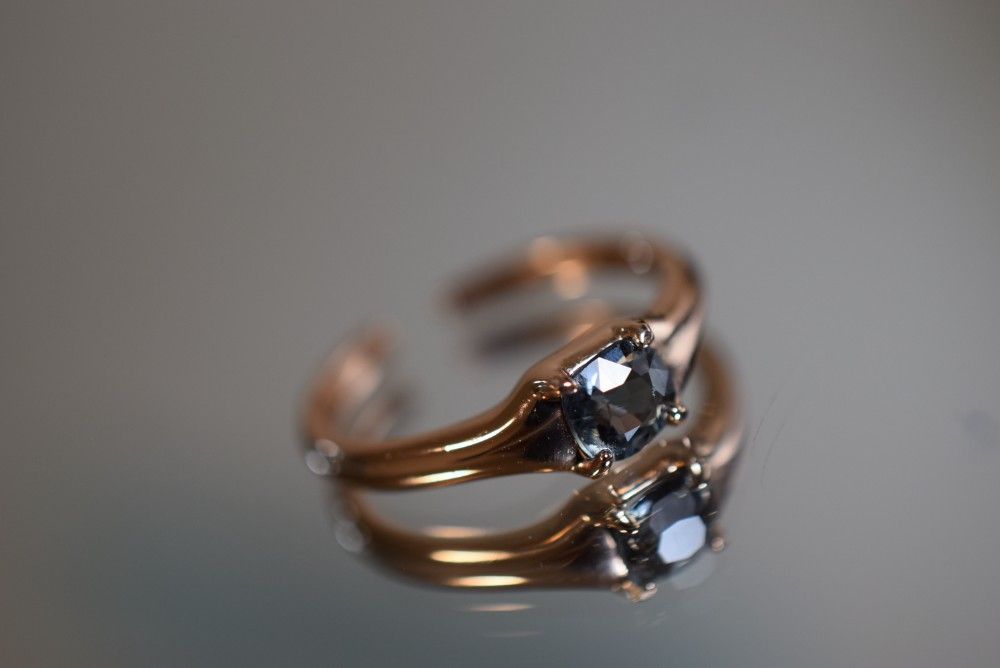 RS7-74 非加熱 宝石質 高貴な洗練の高級感紺色 スピネル リング 指輪