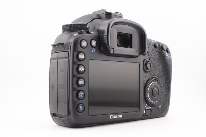 □新品級★完動品★キヤノンCANON EOS7 ボディー キャノン#230259 EOS R7・ボディー：通販 | ミラーレスカメラ - キヤノン