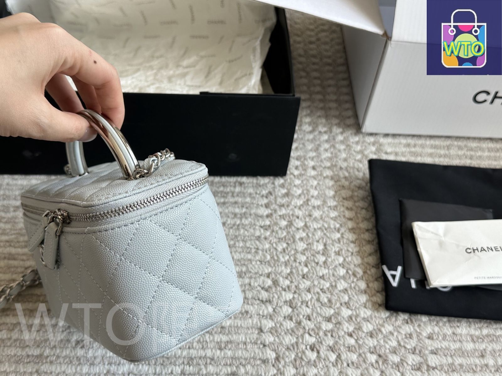 今日特価】Chanel 25C Handle Box Bag シャネル 25C ハンドル