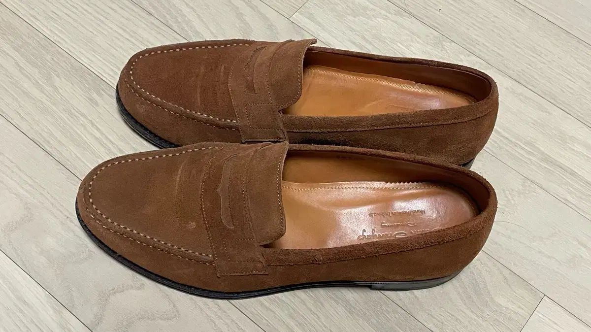 よくらんスリーヤ リー ブラウン スウェード ペニーローファー 7 5 265