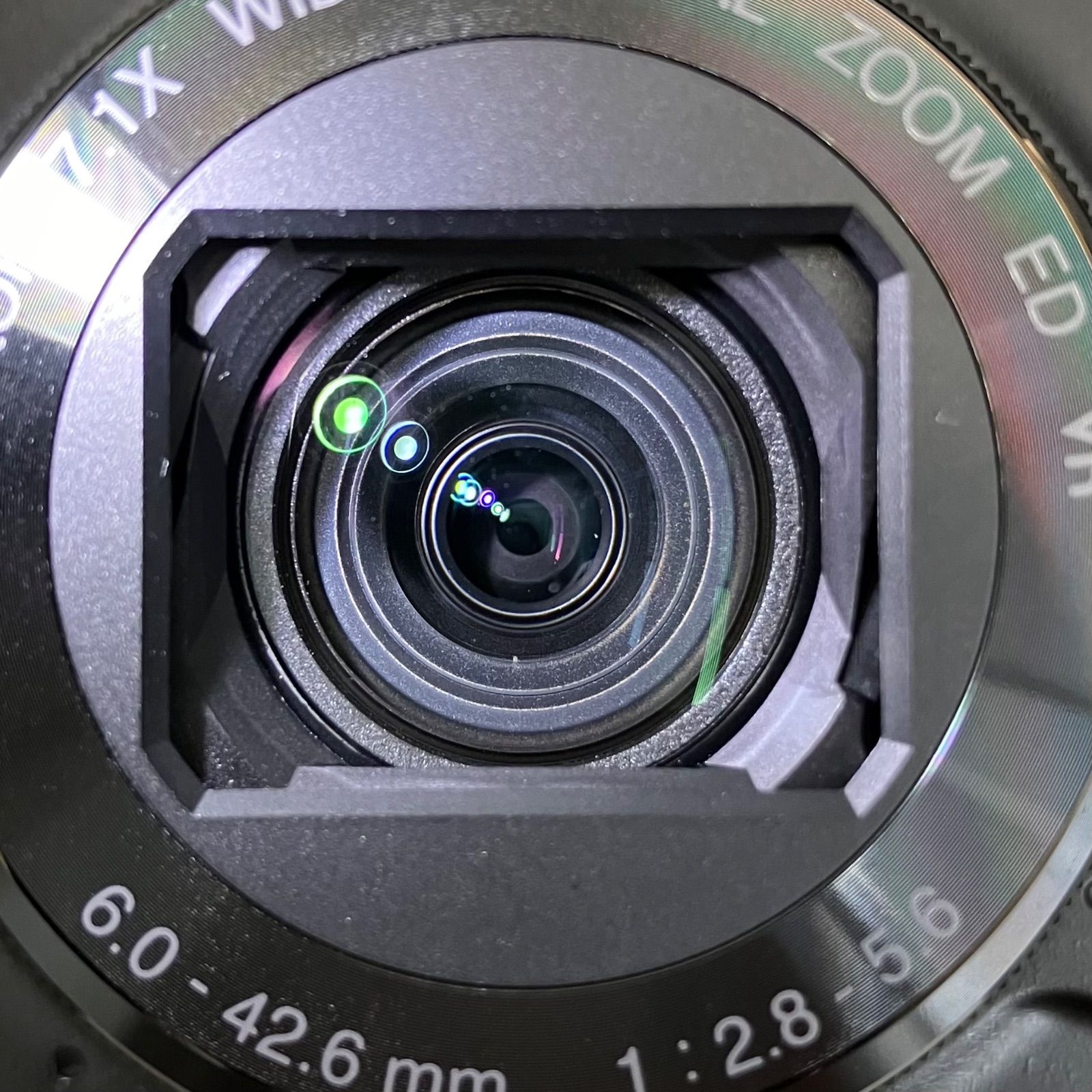 09775 Nikon