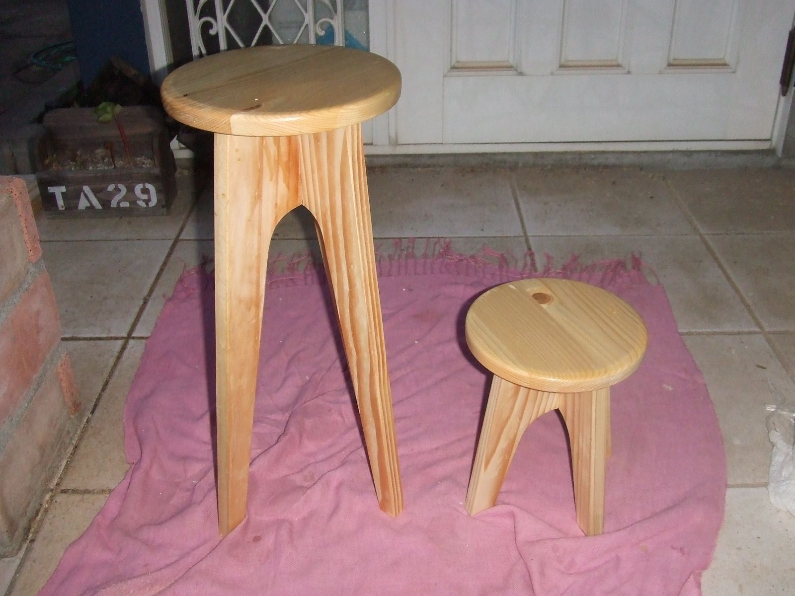 木製スツール 高さ75cm 丸椅子 stool 猫犬 - スツール