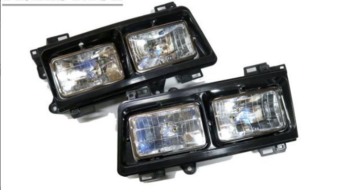 三菱ふそう スーパーグレート 角目 4灯式 ヘッドライト