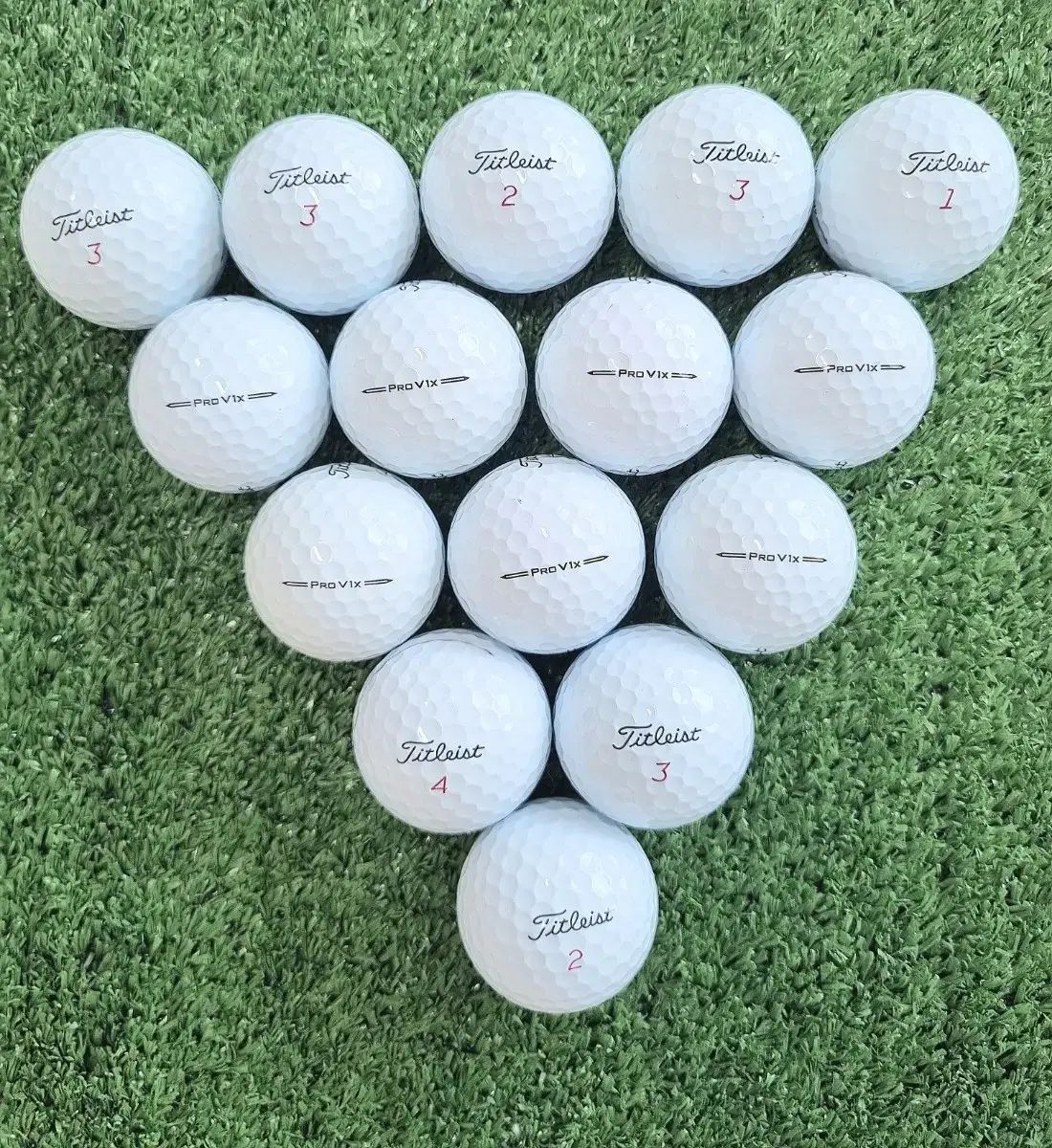 Titleist(タイトリスト) V1X 4 平和 A +/ レベル 20 犬 ゴルフ