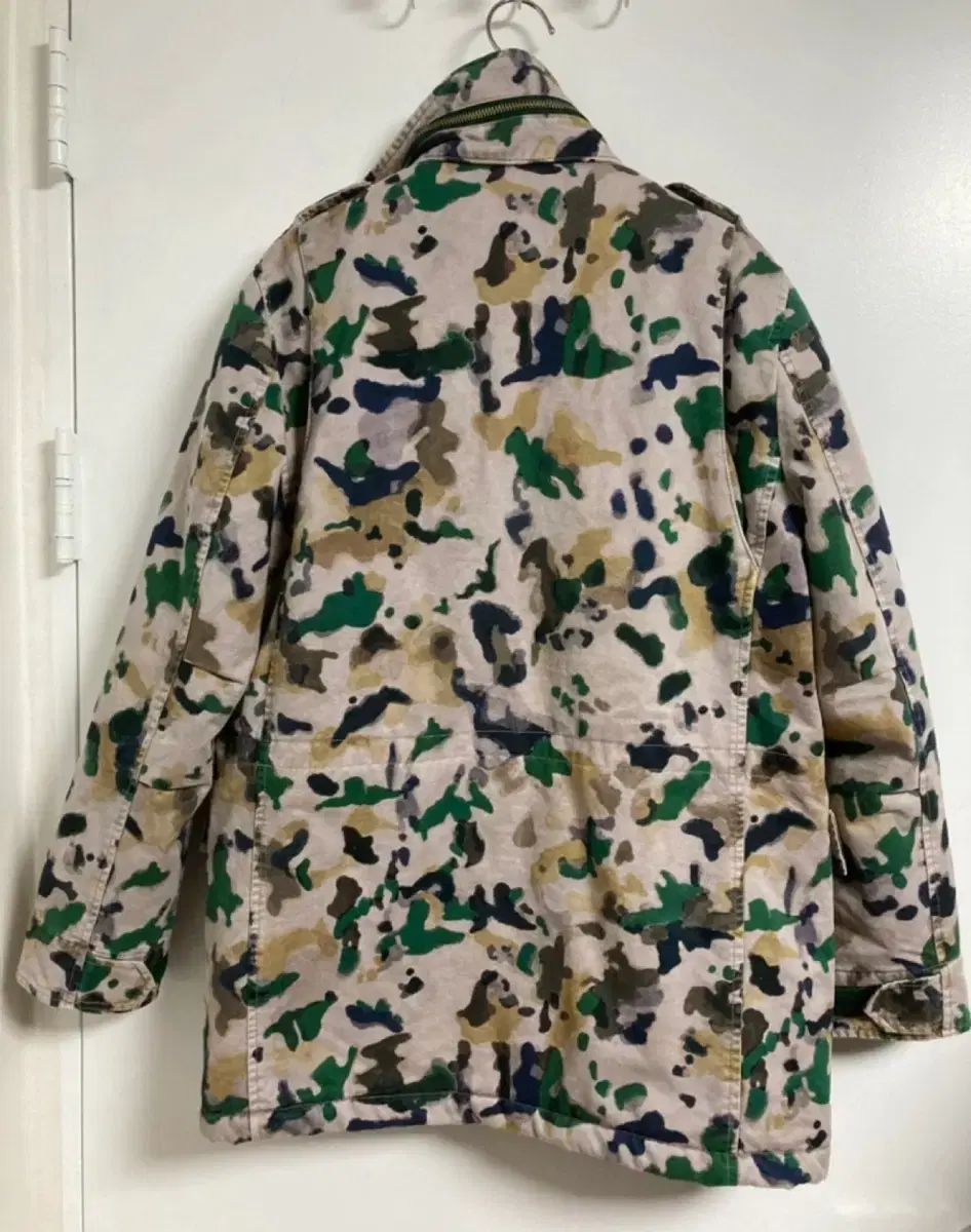 エ ヴォルテール