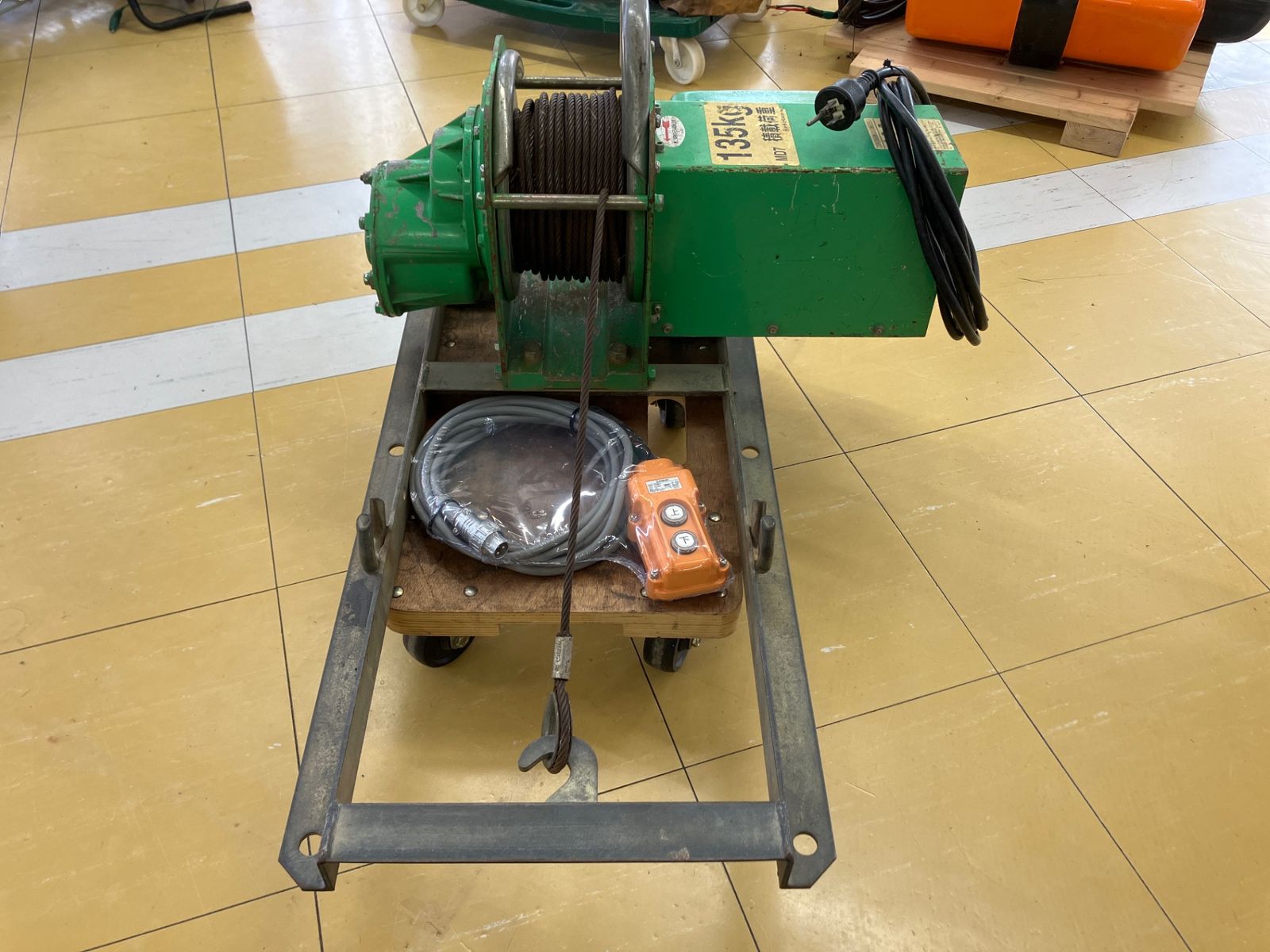 店頭引取限定】トーヨーコーケン MD-7 ベビーマィティ 電動ウインチ