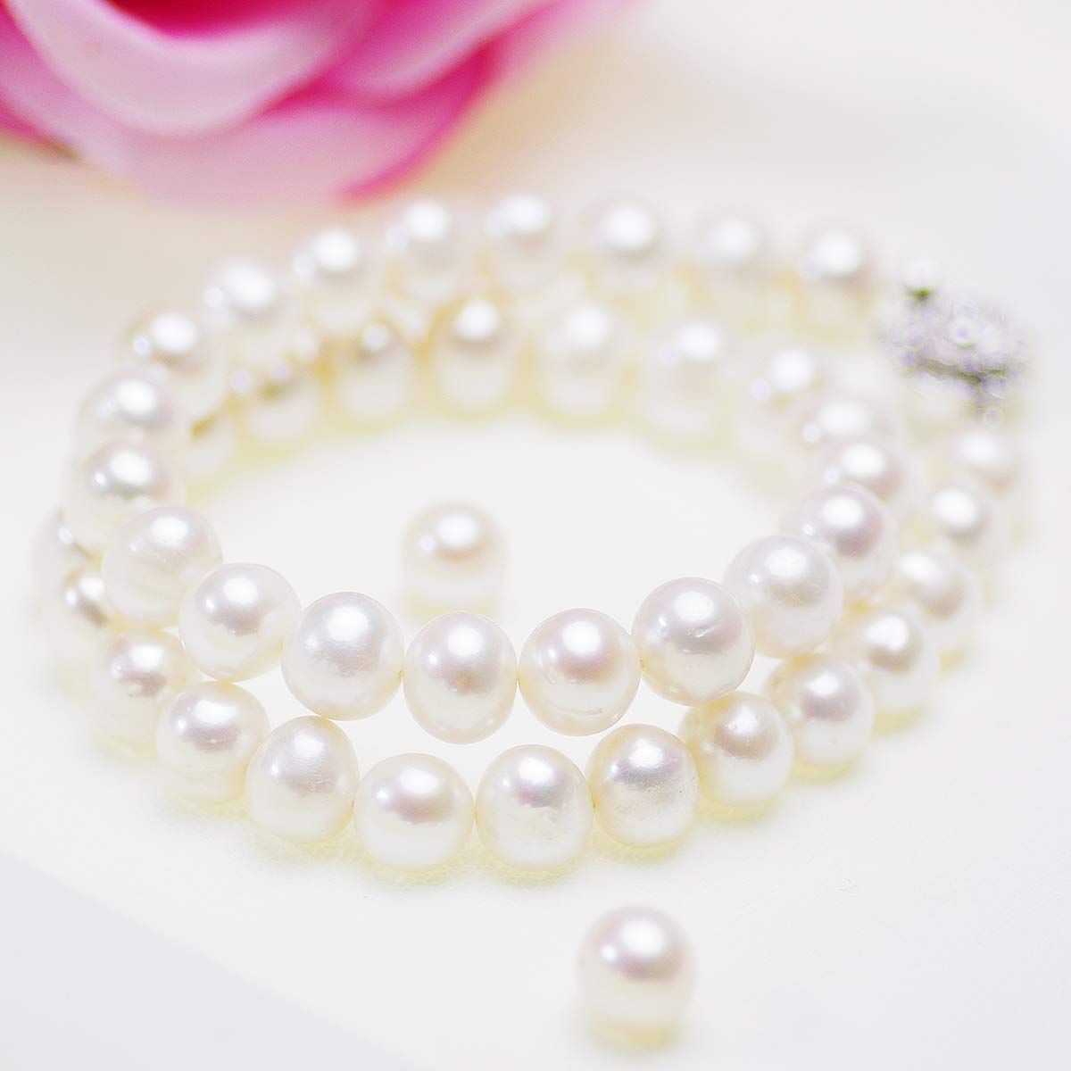 ホワイト イヤリング