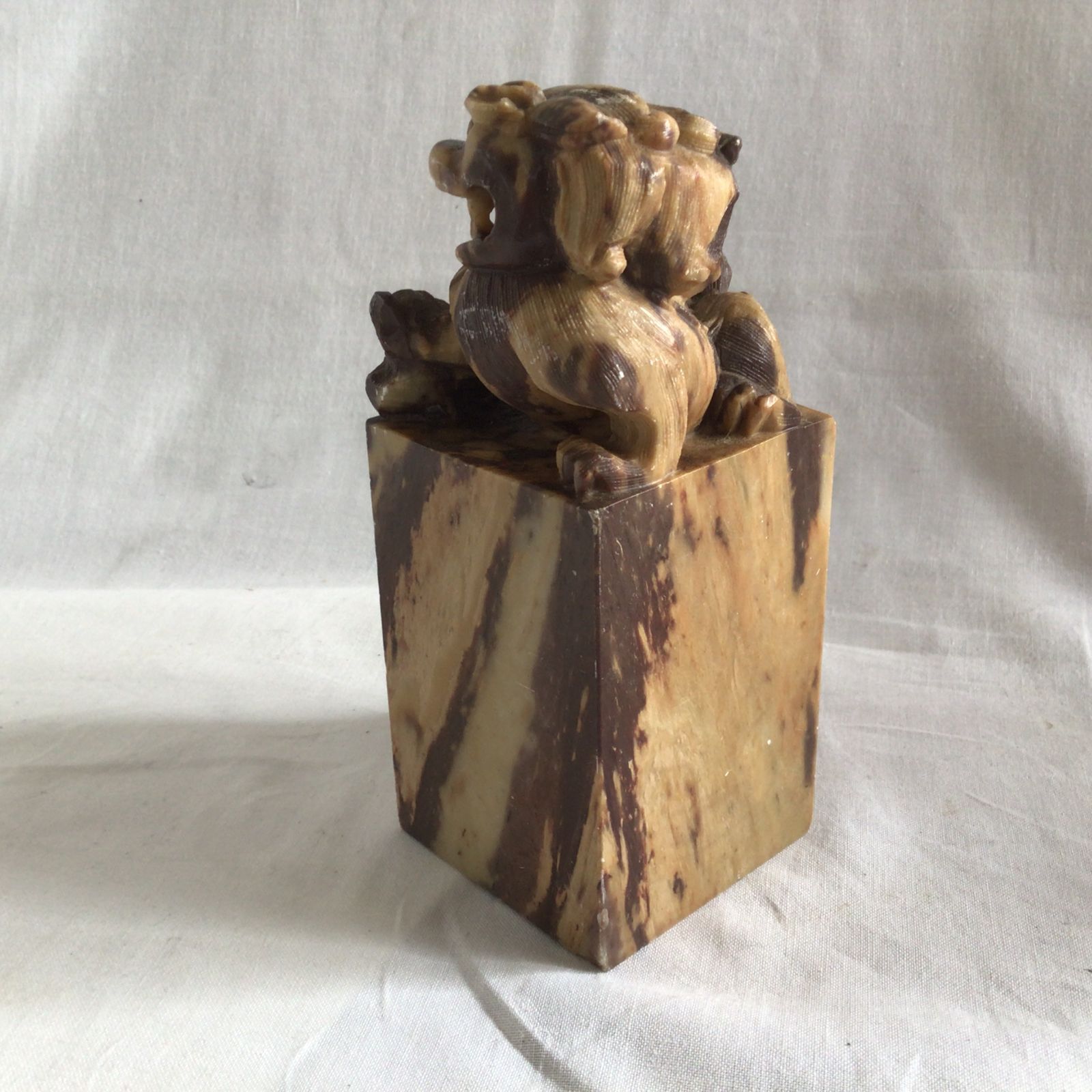 天然石　獅子像 印章　古董品 寿山石？ 天然石 獅子像 印章 古董品 寿山石？ - メルカリ