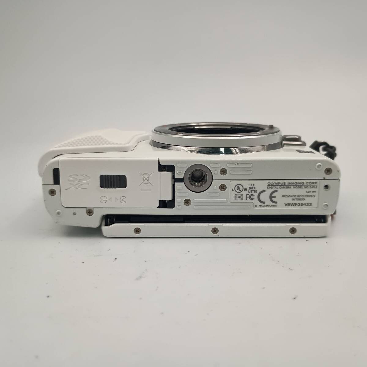 186000 現状品 OLYMPUS オリンパス デジタルカメラ E-PL６  ホワイト [250319HM100026] 186000 現状品 OLYMPUS オリンパス デジタルカメラ E-PL6 ホワイト