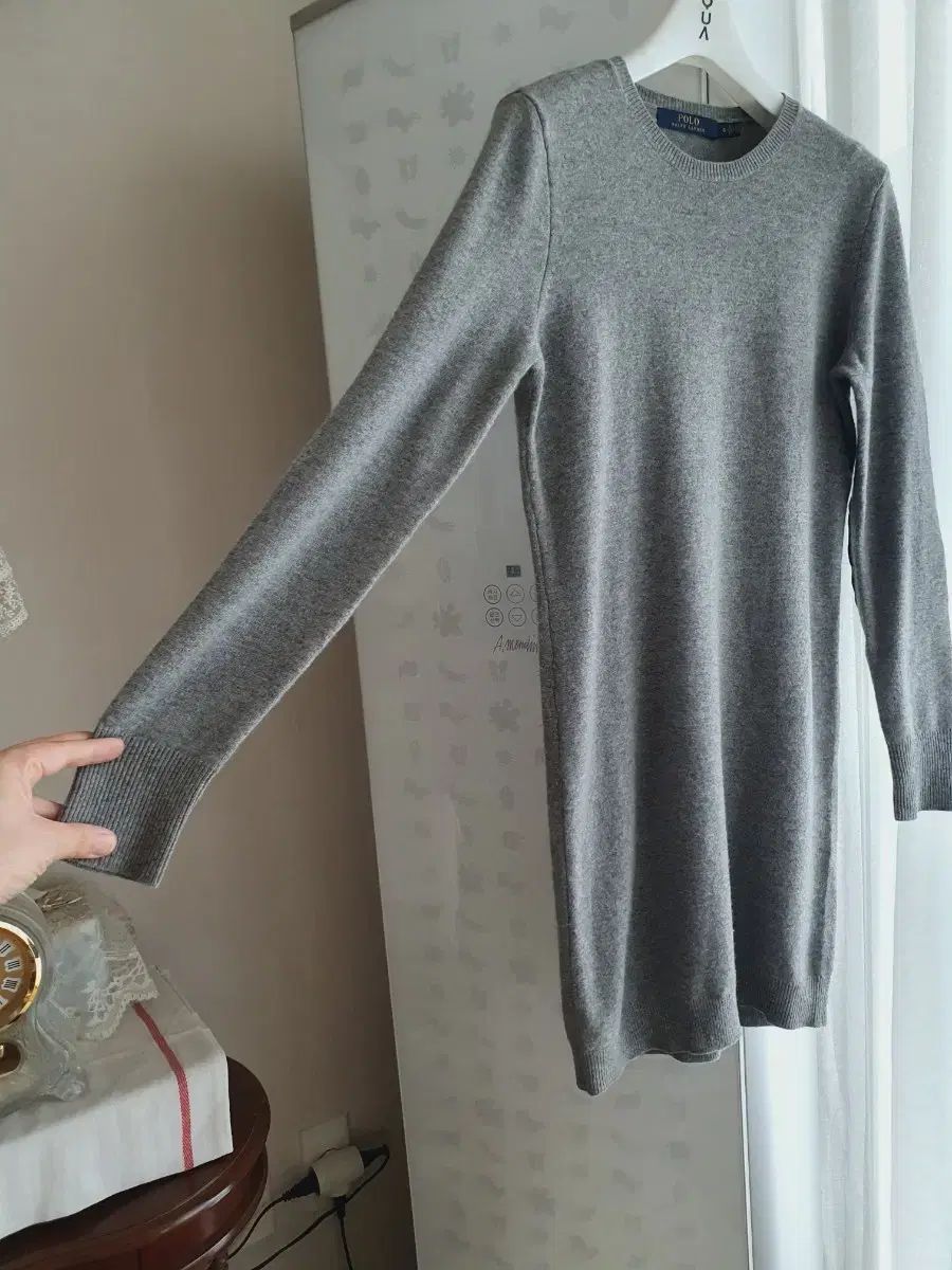 ニットワンピース