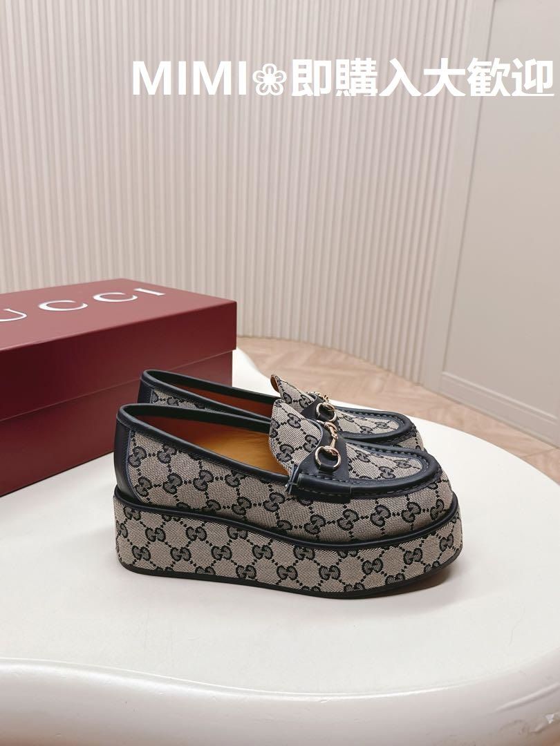 グッチ Gucci 厚底　ローファー