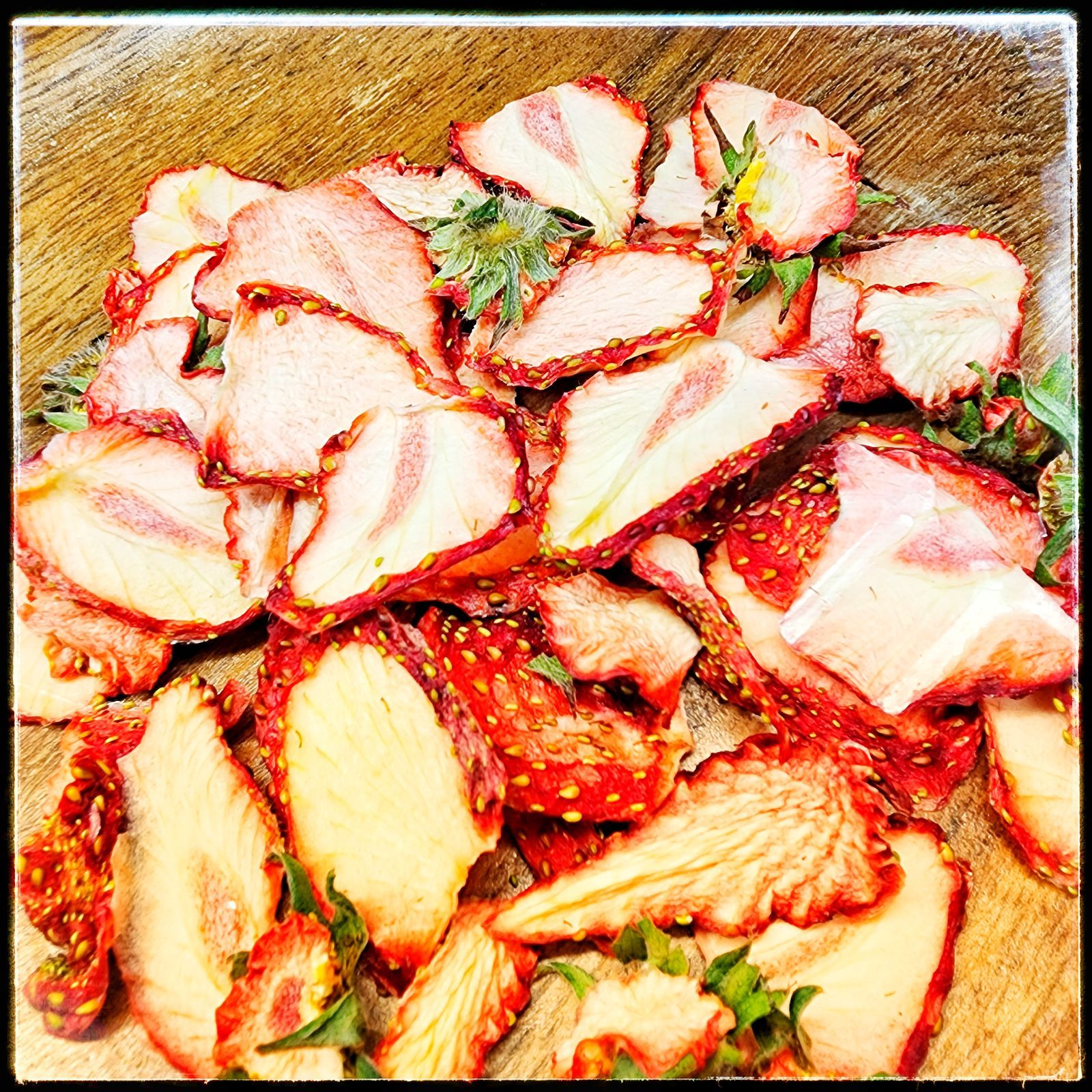 新鮮】乾燥野菜と選べるドライフルーツの3個セット うさぎのおやつ