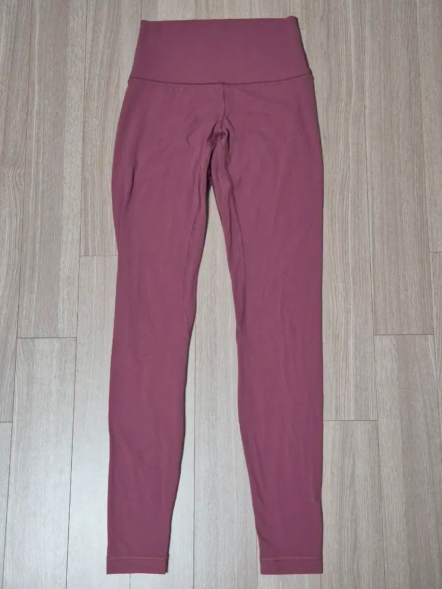lululemon（ルルレモン） Align Pant 28 」 4 サイズ レギンス