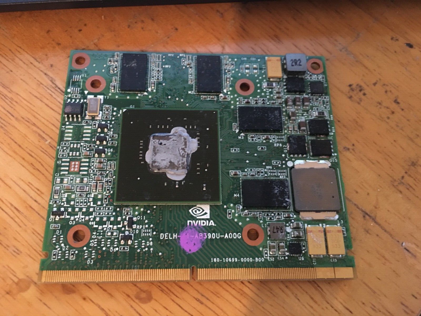 Dell NVIDIA GT240M 1GB ラップトップ グラフィックス カード UN CN0KCTKH DELL M15X