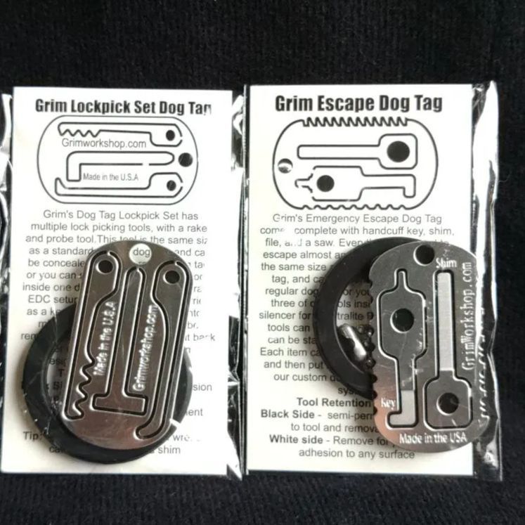 【USA】Grim Workshopドッグタグ型サバイバルキット