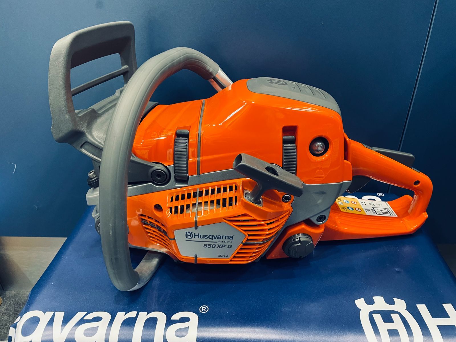 ハスクバーナチェンソー550XPG-Mark2/18RT(45cm)送料無料/国内正規品  