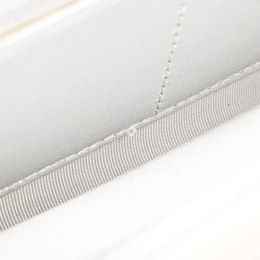 シャネル 長財布