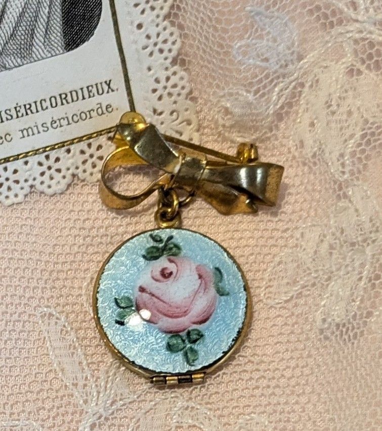 JB104ロケット ギロッシュエナメル on SILVER アンティーク