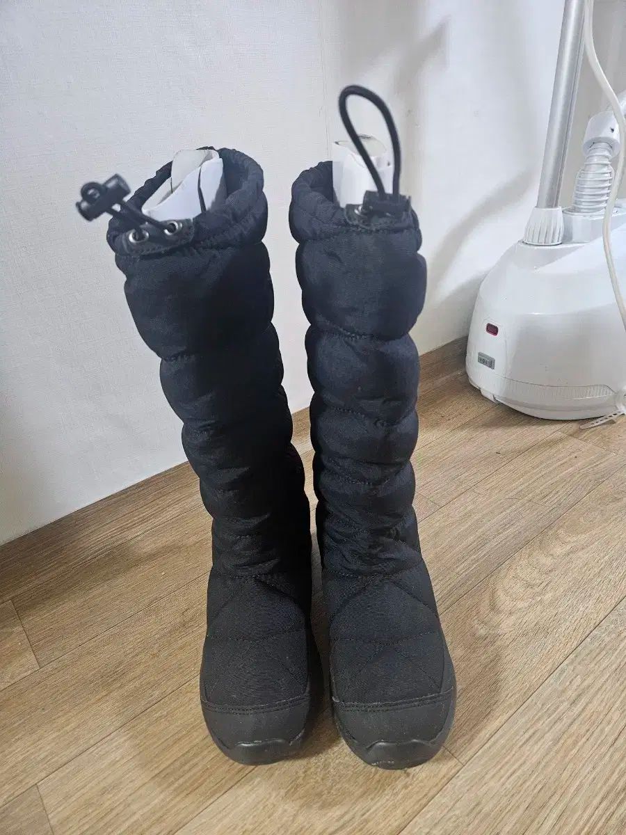 プチ ハイ THE NORTH FACE ザノースフェイス ダウンブーツ 220