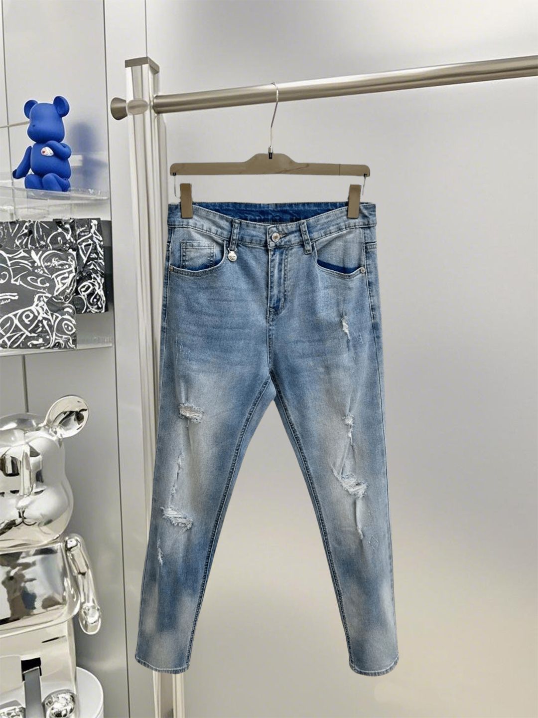 今日 VERSACE サマー軽量ジーンズ