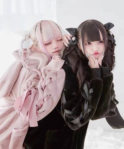 ♡うさ耳♡ ZIPアップ もふもふ ふわふわ ロング丈 温かい うさぎ耳 ファー フーディー サブカル系 ファッション 甘ロリ ふわふわ アウター 服  天使界隈 秋 冬 フード付き ーカー 地雷系 量産型 ロリータ 渋谷 病みかわ ゴスロリ 推し活 フード - メルカリ