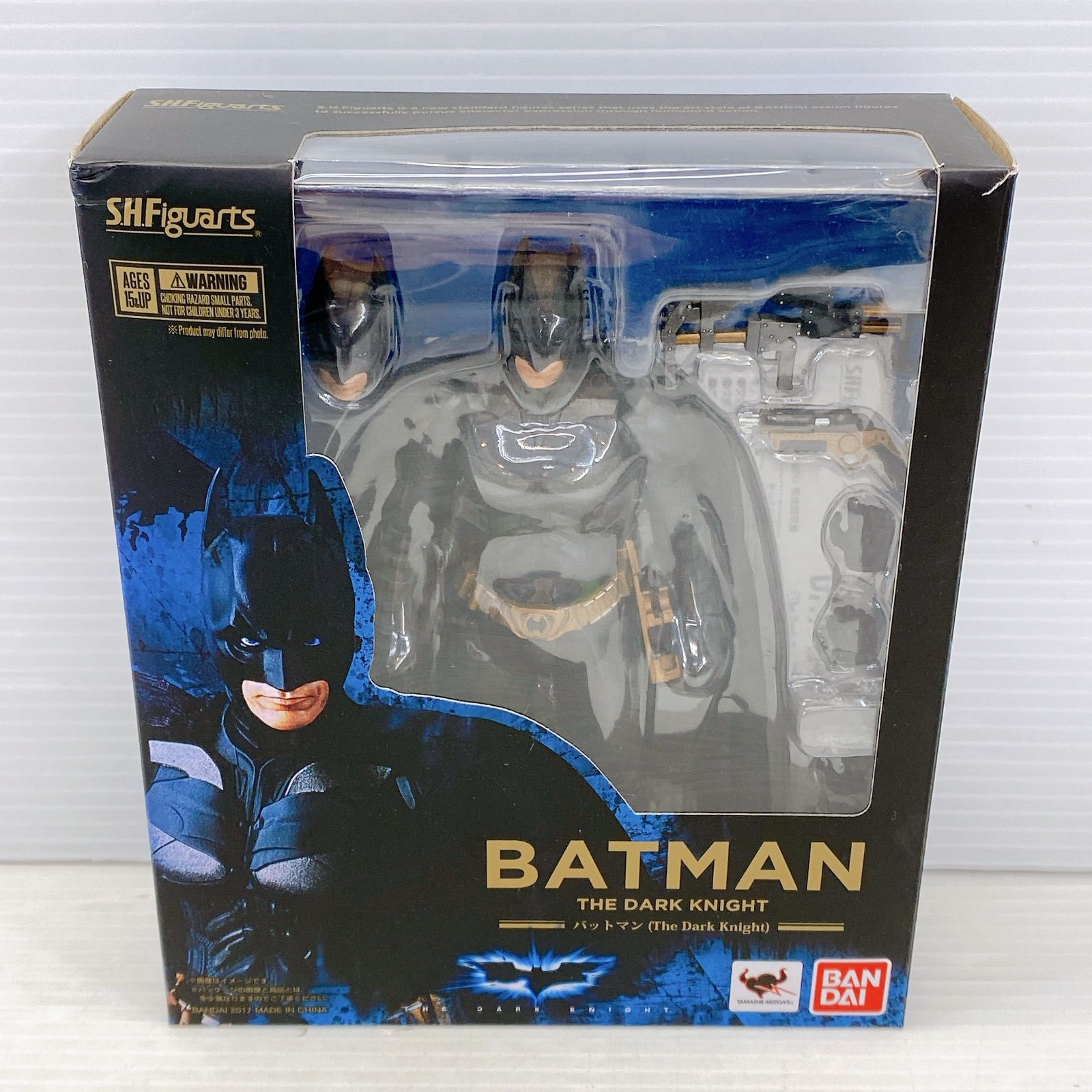 Amazon.co.jp: PLAY ARTS改 BATMAN™: ARKHAM KNIGHT バットマン™ PVC製