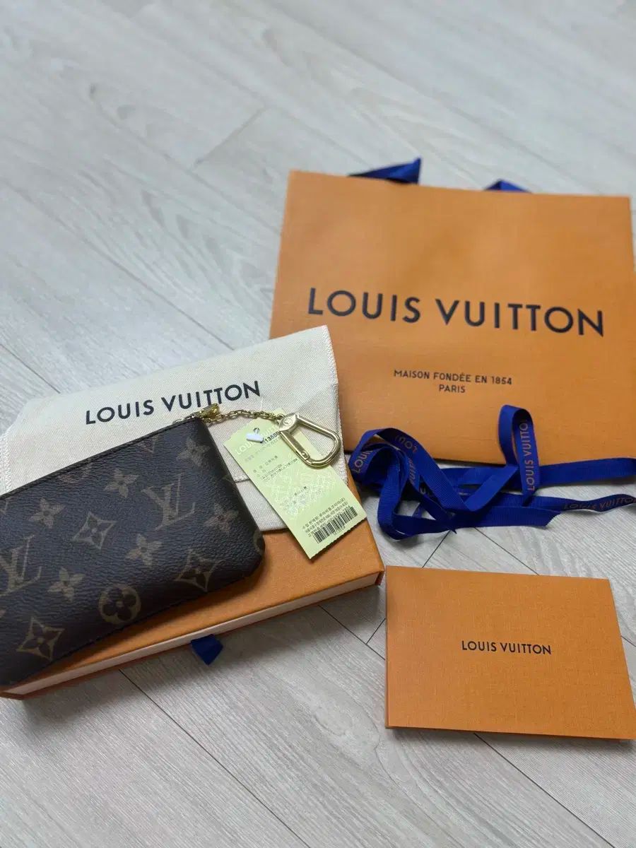 Louis Vuitton ルイヴィトン キーポーチ