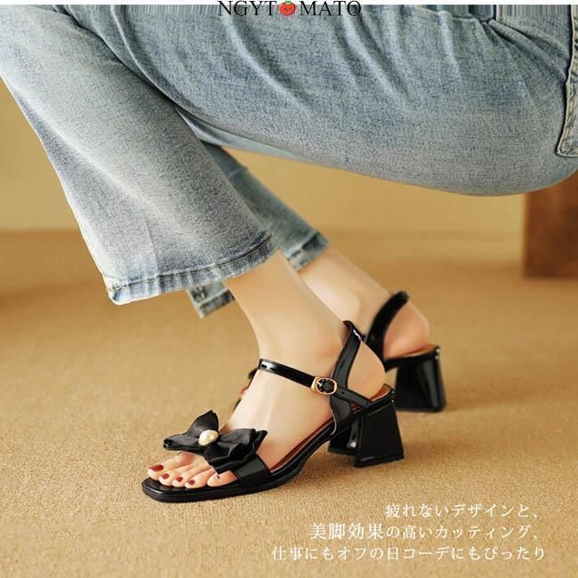 ストラップサンダル