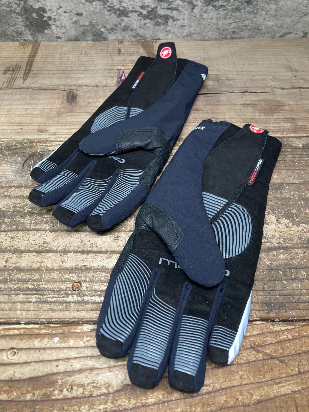 IQ826 カステリ CASTELLI ROSSO CORSA 長指 グローブ 黒 S 裏