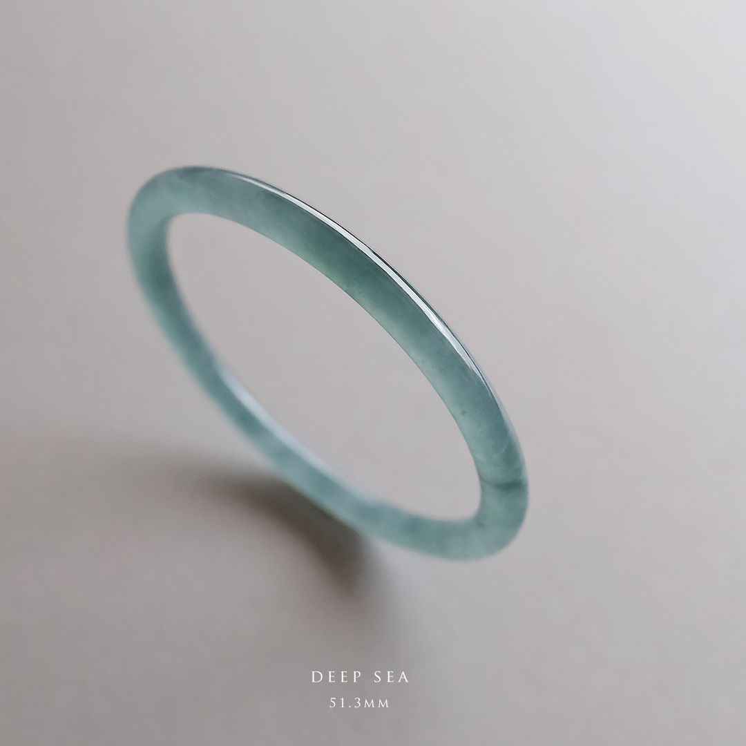 翡翠バングル グアテマラ産【 DEEP SEA 】内径51.3mm 95410