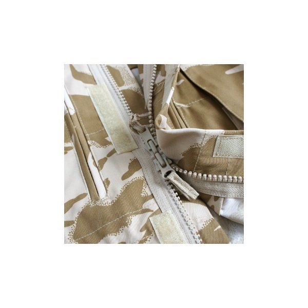 翌日発送。 イギリス軍 放出 デザートDP Mコマンドスモック JP056NN 180-96サイズ デットストック 力強い