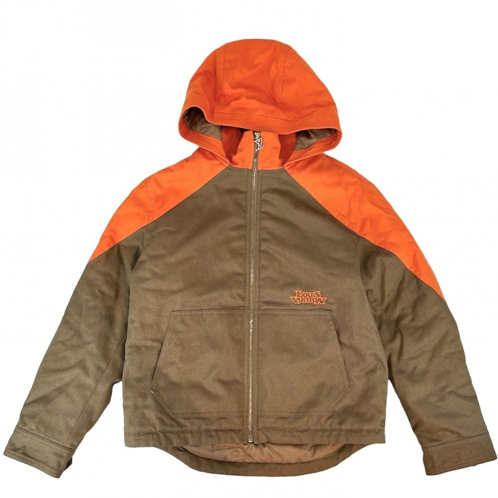 【衝撃価格】 ルイヴィトン ジャケット メンズ フーデットパテットデニムブルゾン アウター アパレル 服 LOUIS VUITTON 48 RM231M G98 HOA22W ブラウン 茶 オレンジ ゴールド金具 コットン    冬 美品【