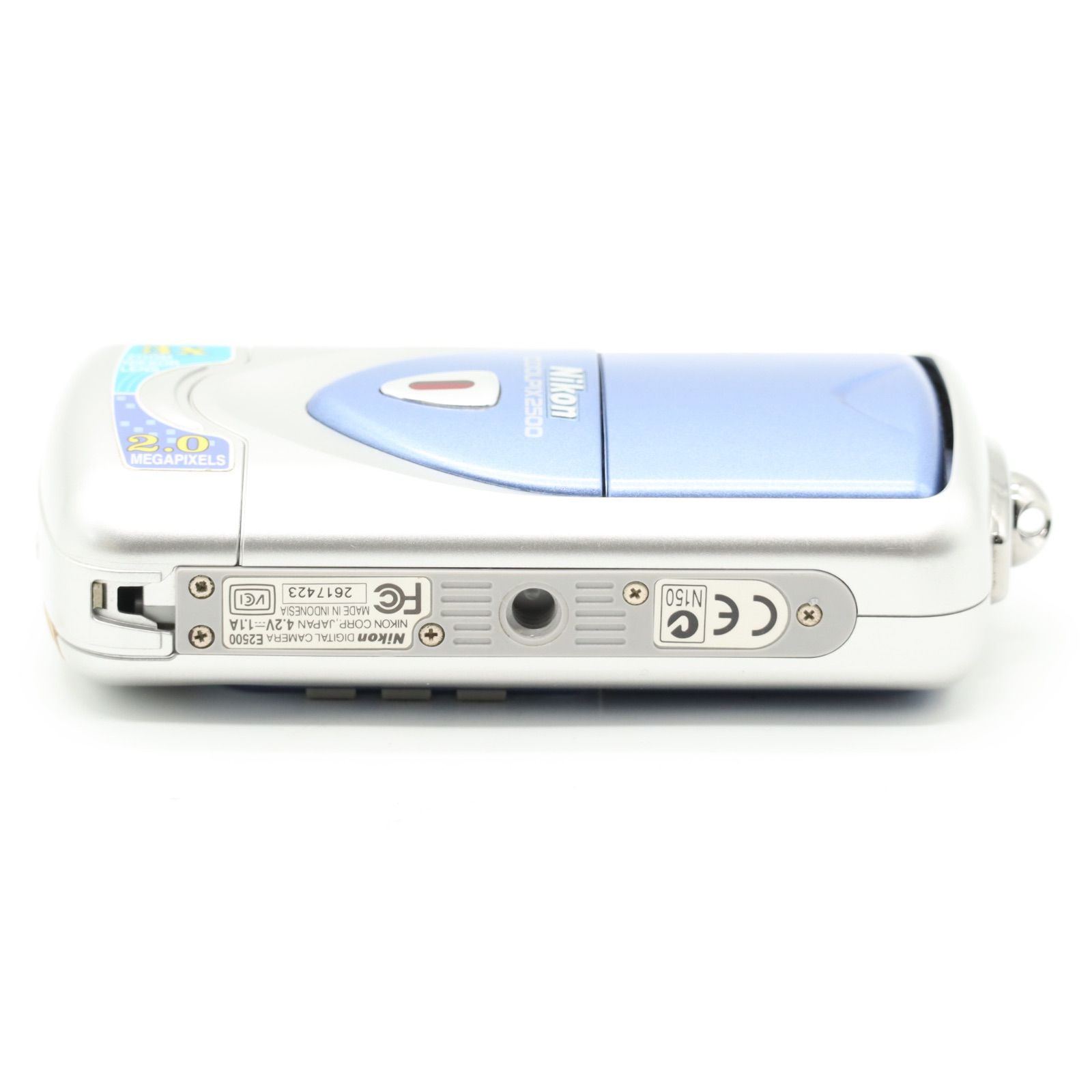 Nikon Coolpix 2500 2MP デジタルカメラ 光学3倍ズーム 初心者向け 