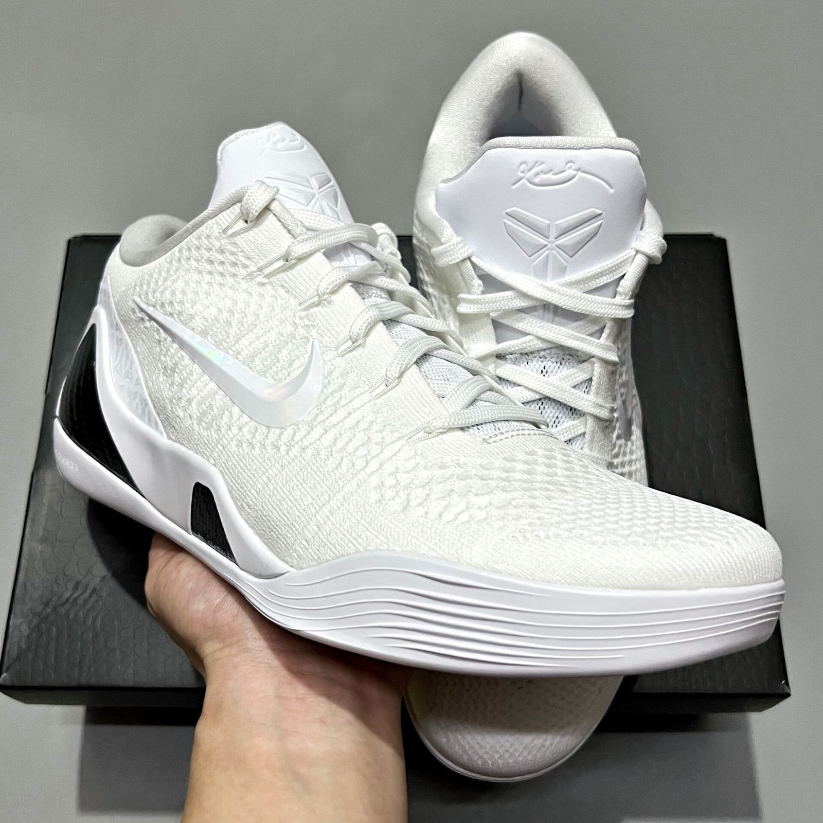 新品未使用Nike Kobe 9 Elite Low Protro  