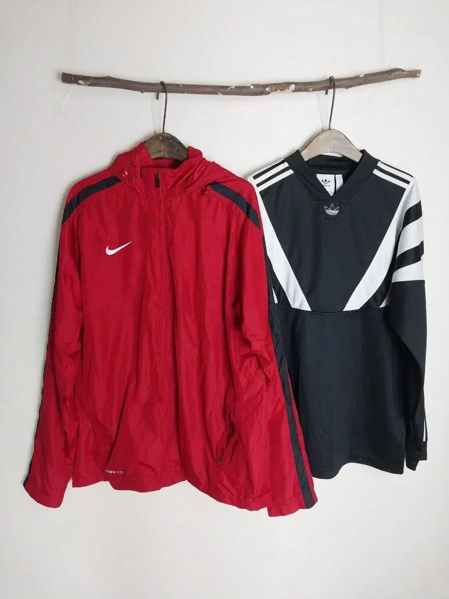 ナイキ ウインドブレーカー アディダス ジャージ T XL