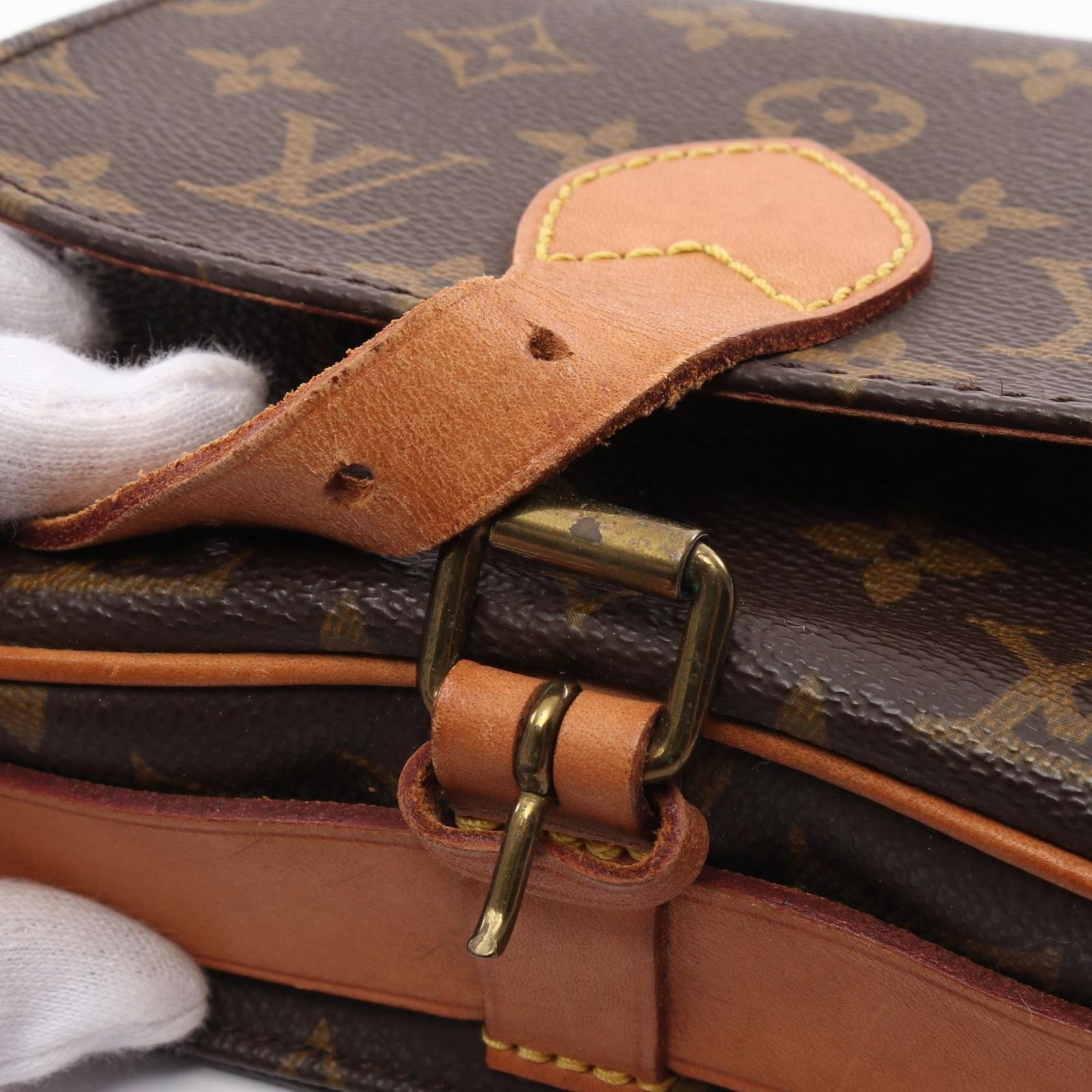 VUITTON ルイ