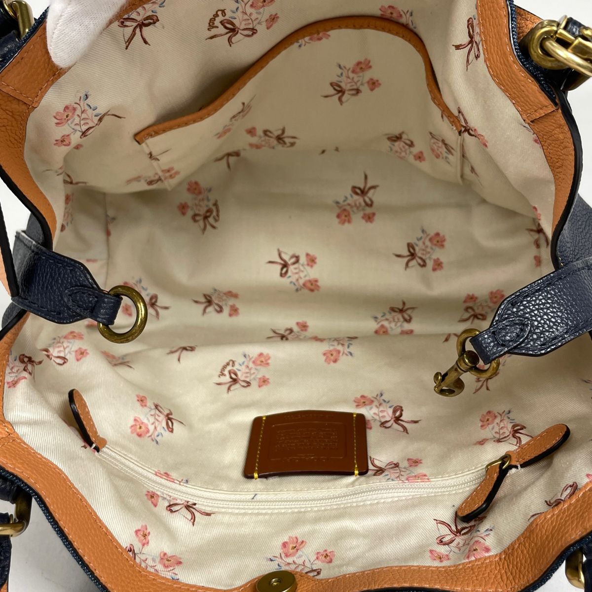 新 デザインファッション - ✨良品 COACH コーチ イーディー 