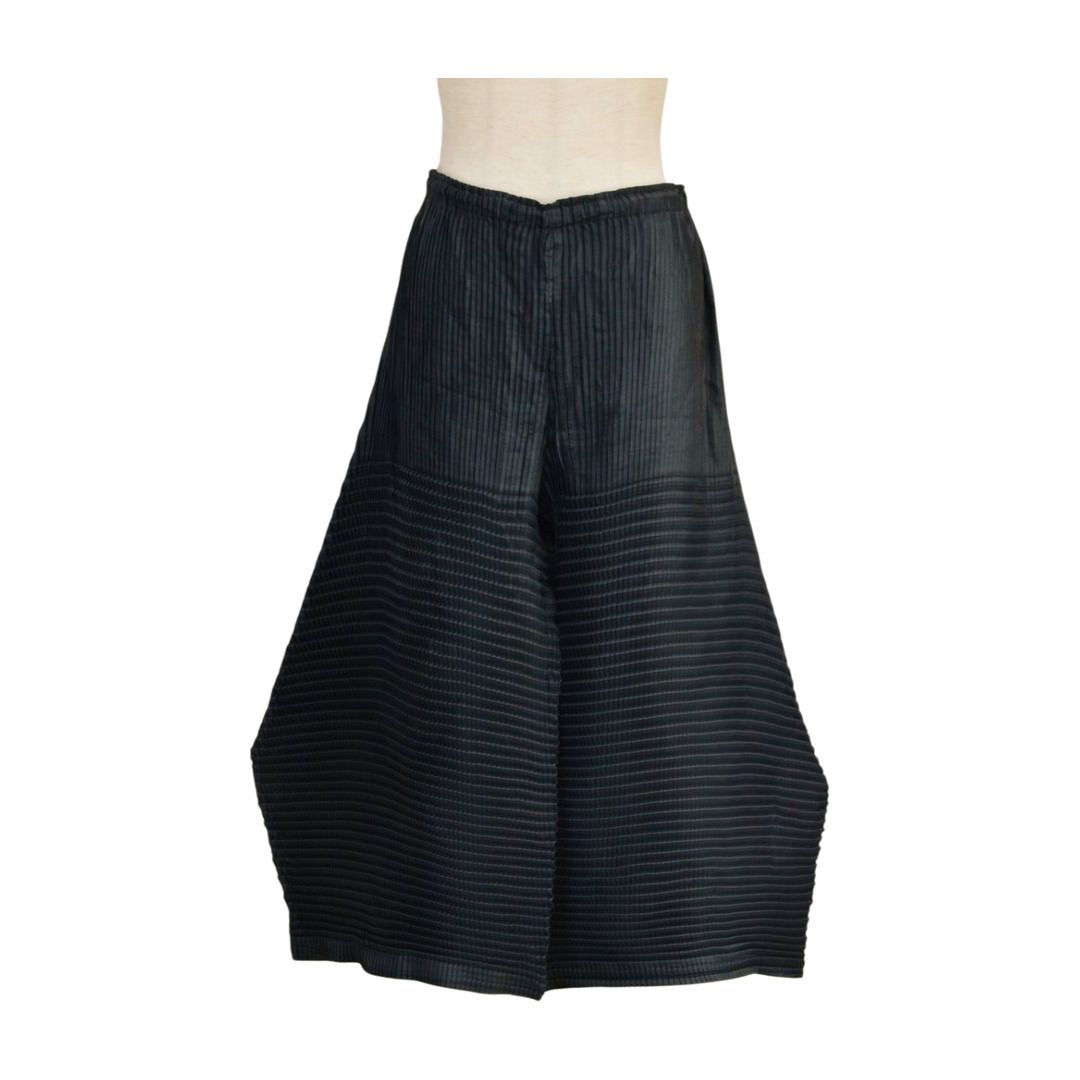 ミー イッセイミヤケ me ISSEY MIYAKE プリーツ ワイドパンツ ポリエステル MI53FF331 ブラック レディース F-L8369