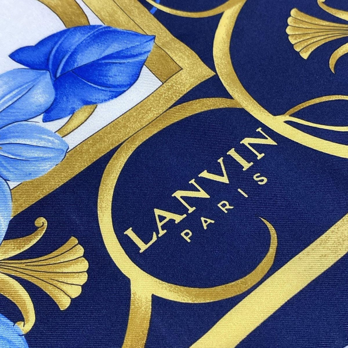 LANVIN