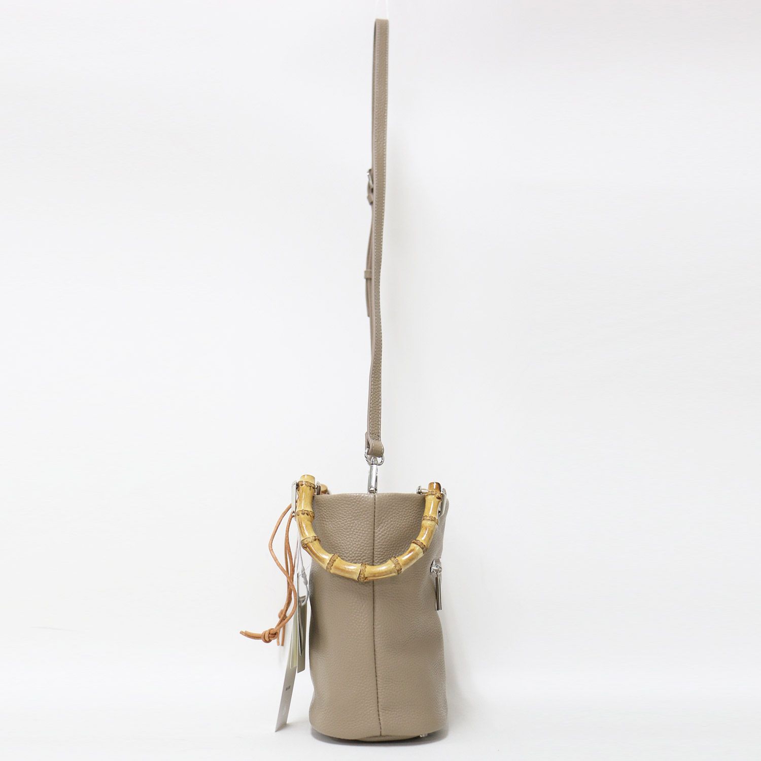 美品】BEAURE ヴュレ FREAKS STORE 別注 バッグ ベージュ / 25春夏